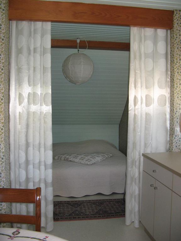 Russchaert Homestay *